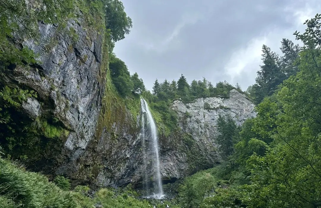 Roc de Cuzeau.jpg