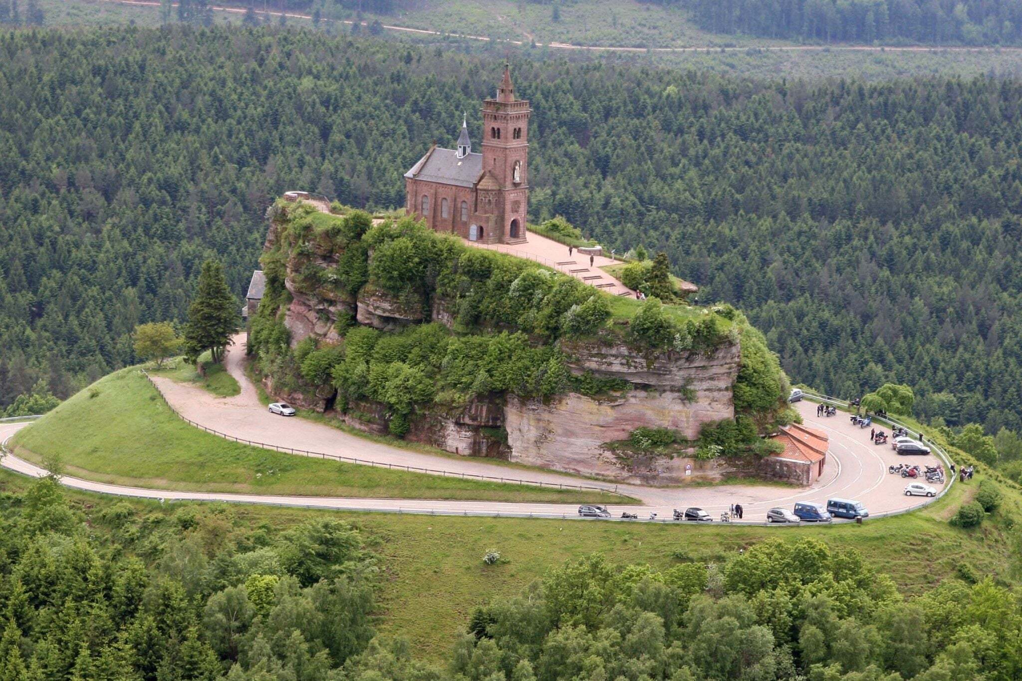 Chateau du Grès Rose.jpeg