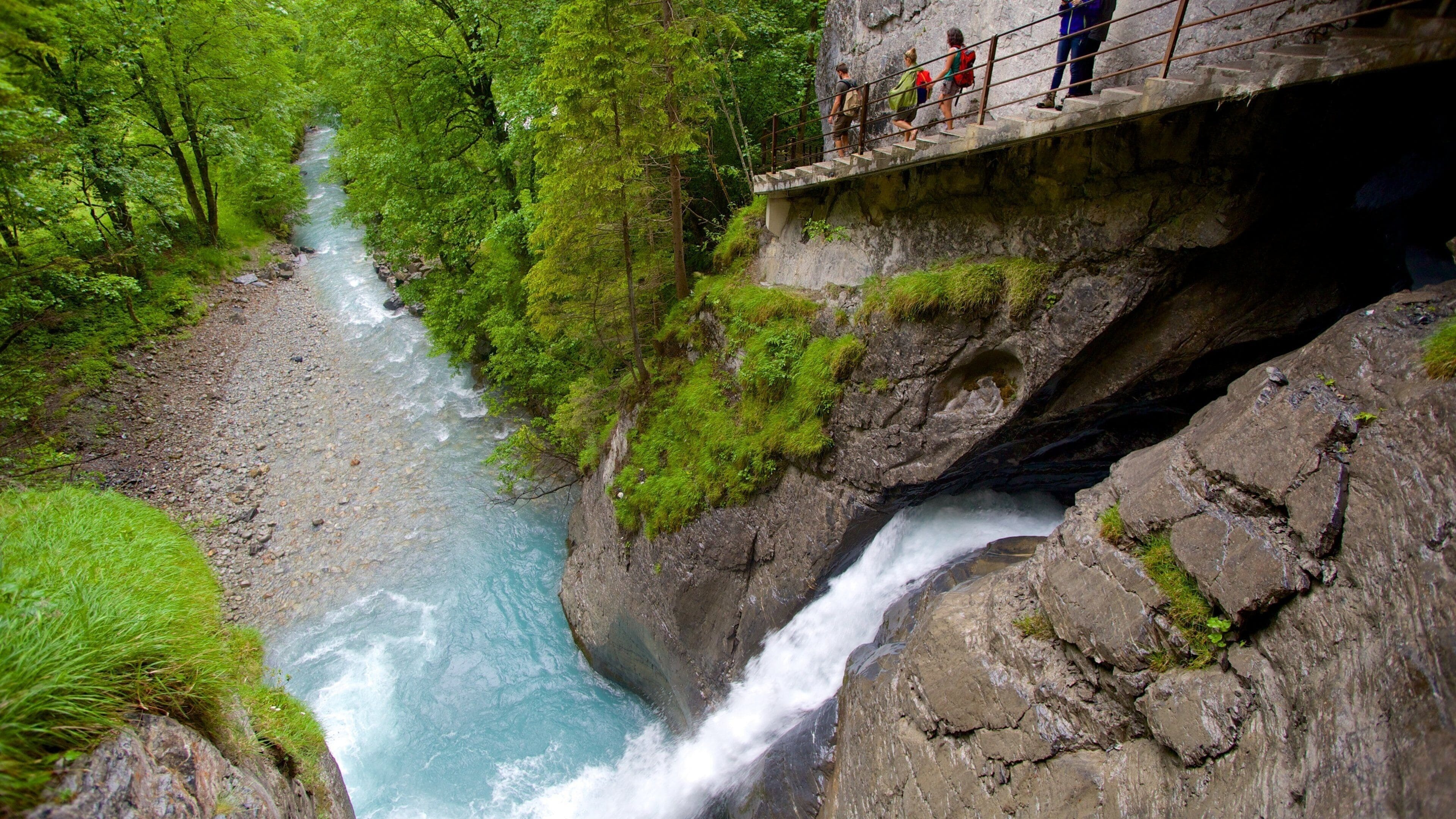 Trummelbach Falls.jpg