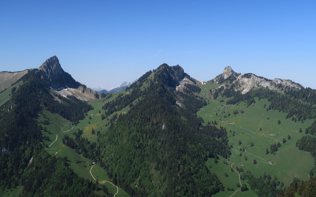 Dent de Broc.jpg