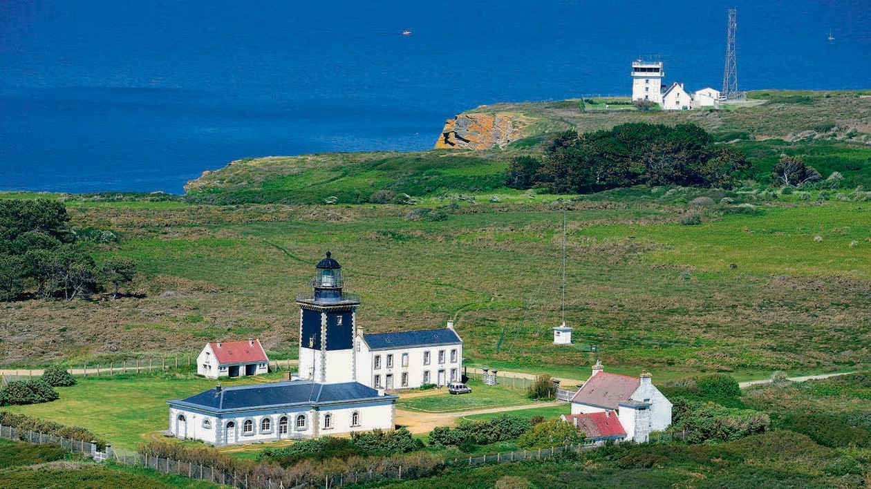Phare Pen Men.jpg