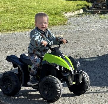Theodor Silvik Edvardsen 2 år