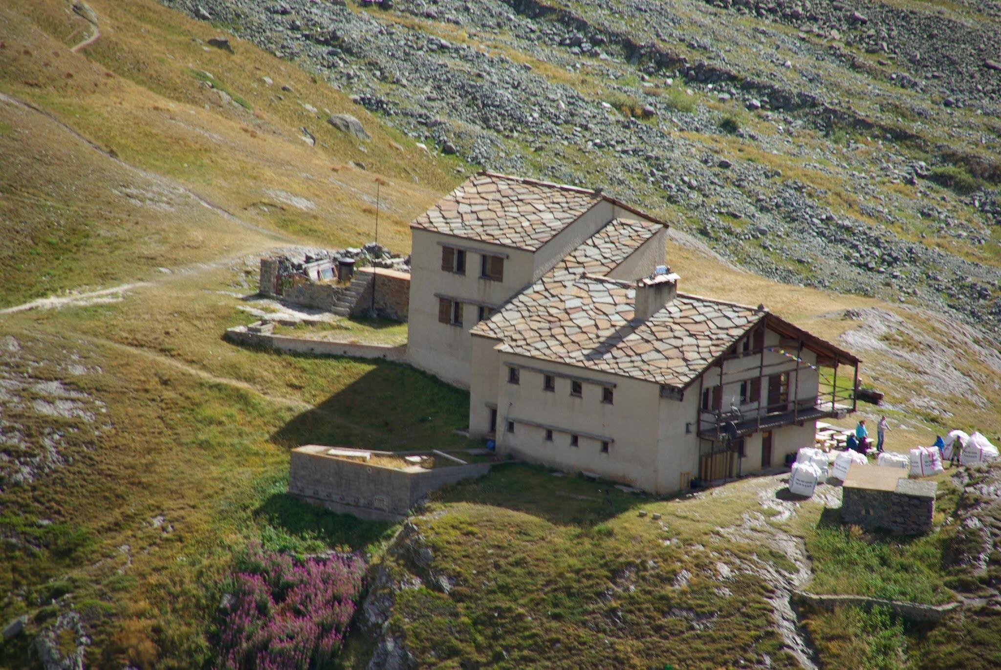 Refuge Avérole.jpg