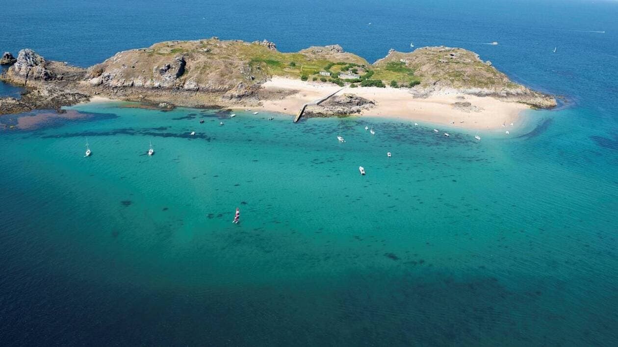 Ile de Cézembre.jpeg
