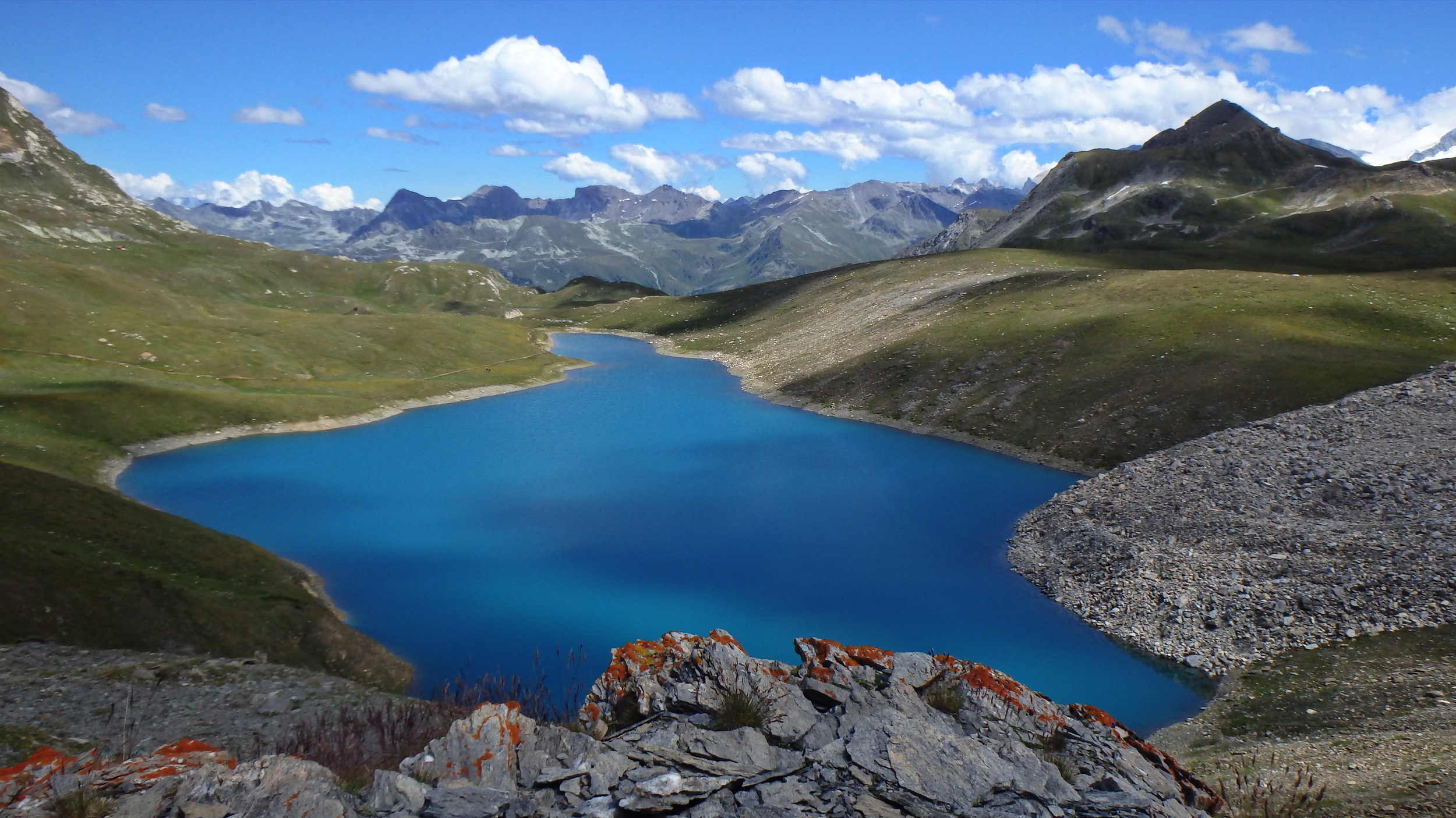 lac-lona-.jpg
