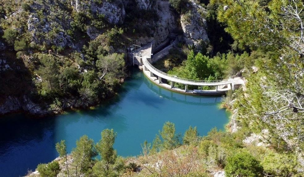 Barrage du Bimont.jpg