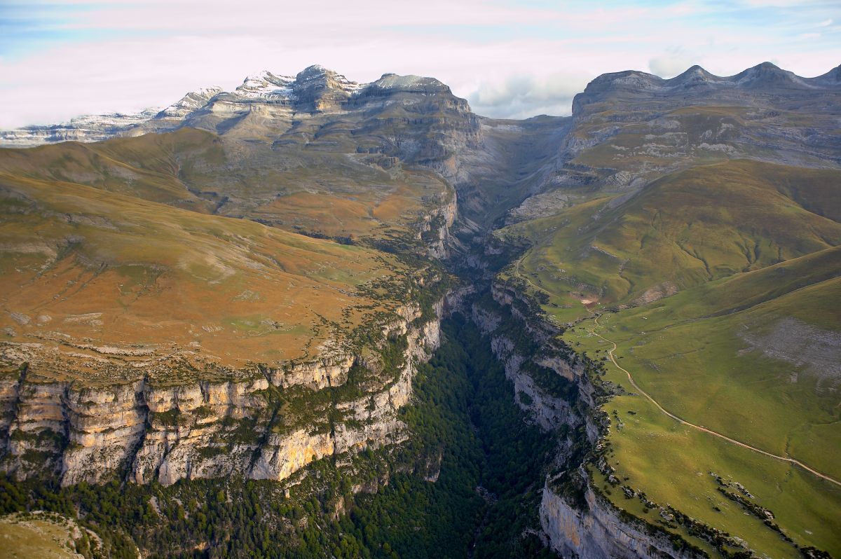 Canyon Anisclo.jpg