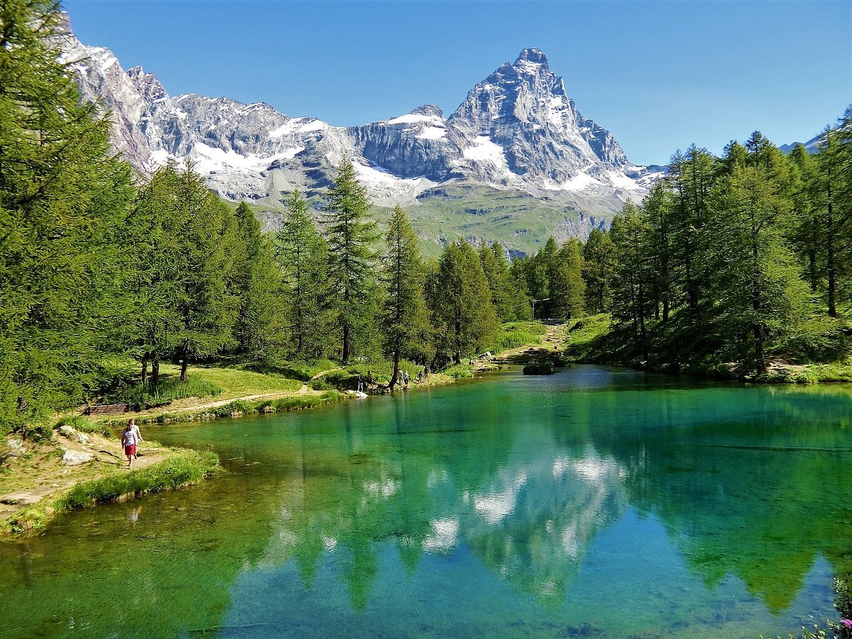 Lago Blu Cervinia.jpg