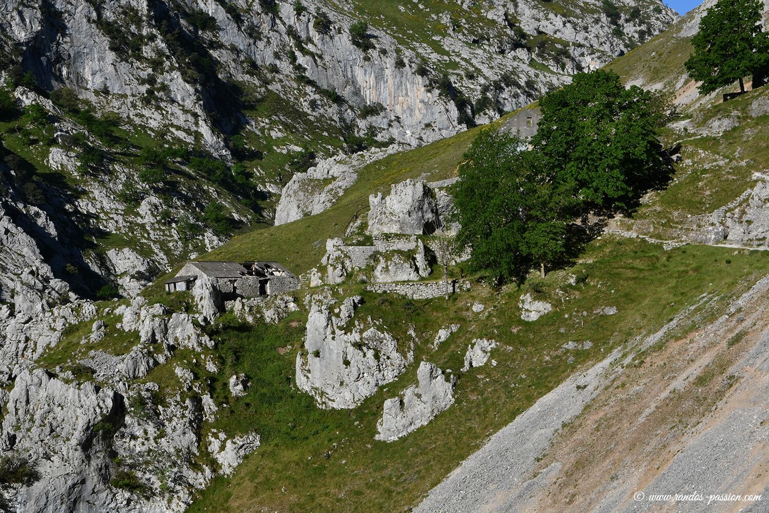 Ruta del Cares[1].jpg