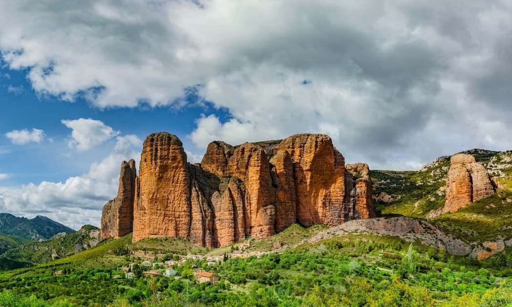 Mallos de Riglos.jpg