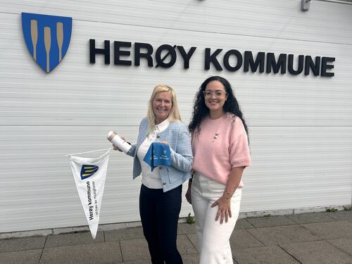 Spanjol sykler fra Herøy til Spania_Elbjørg og Erika