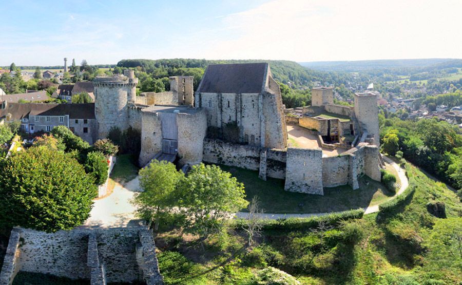 chateau-de-la-madeleine.jpg