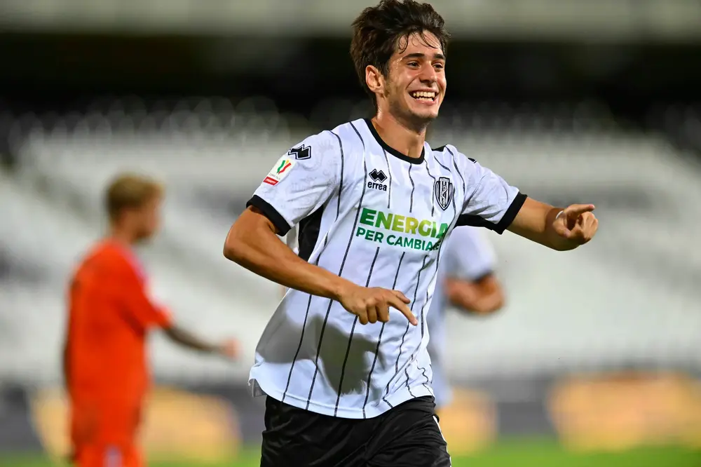 BUTEUR SERIE B