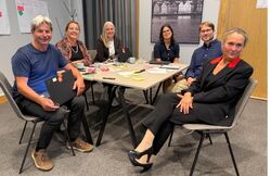 Fra venstre: Erik Hagen, Natalia Kovalenko-Gundersen, Marte Kjelvik, Christiane Frölich, Anders Alstad og Cat Holten. Foto: Digdir Personene i et møterom