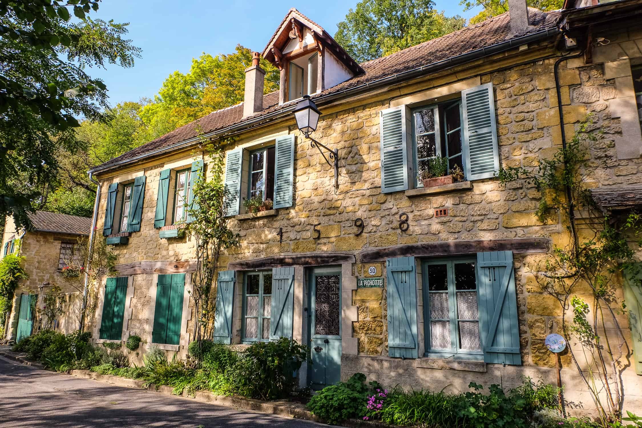 Auvers sur Oise.jpg