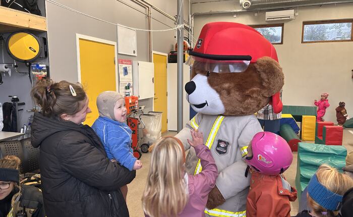 Åpen dag på brannstasjonen 16