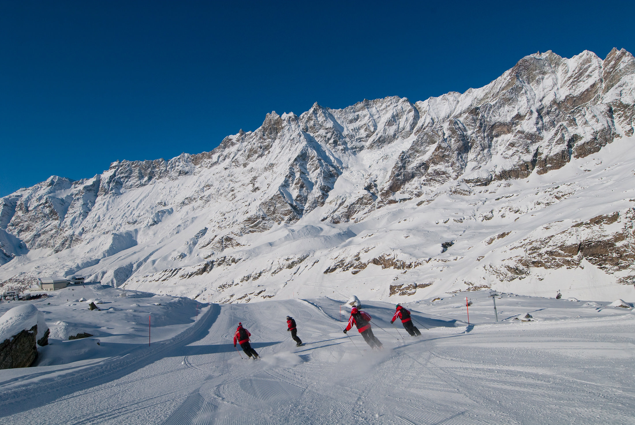 Cervinia ski.jpg