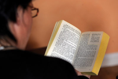 Dame leser.