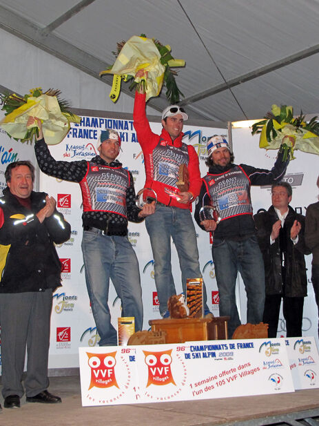 Geant_H_Podium_463x617